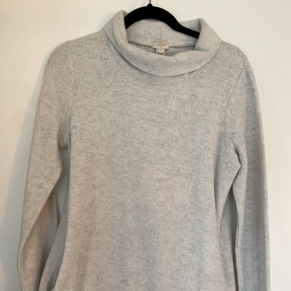 Jcrew womens fleece/wool sweater with pockets!